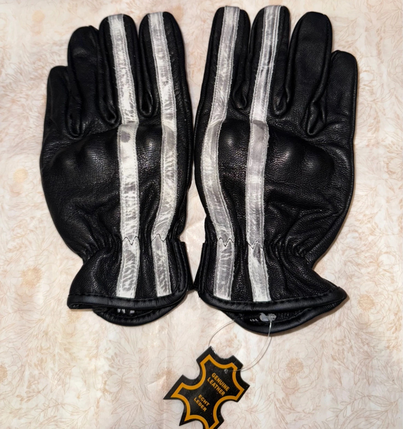 Motorcycle Gloves Racing Touchscreen Leather Armored Riding Biker Gloves Black/White